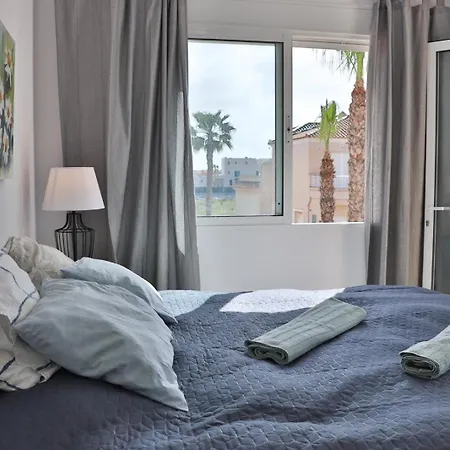شقة Duplex- Family, & Golf